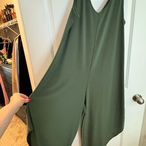 Elegant Green Jumpsuit